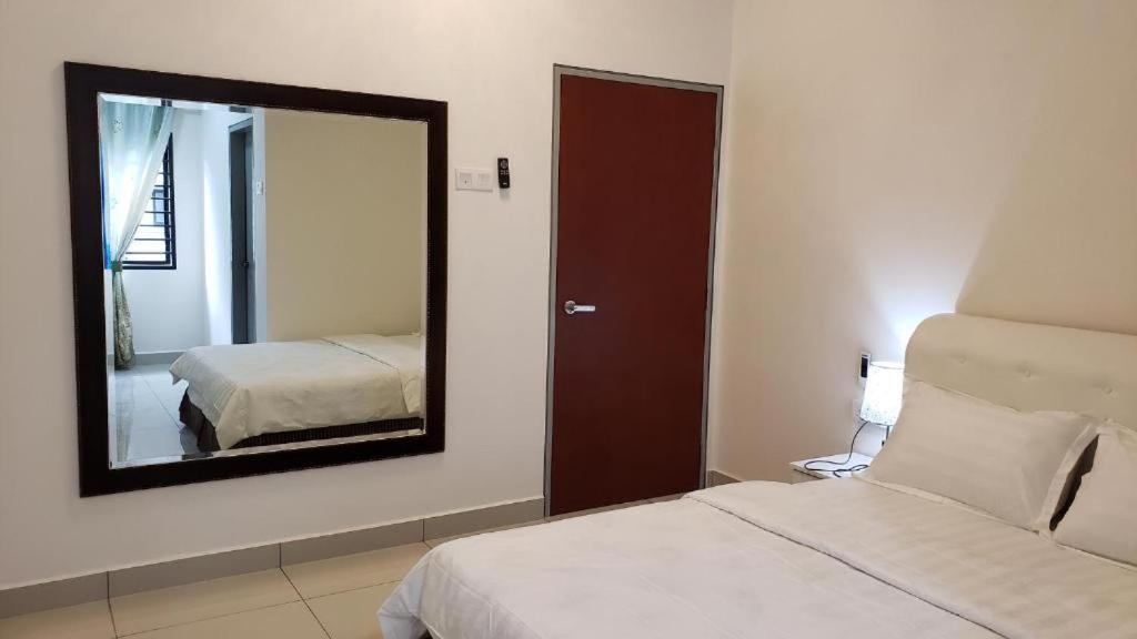 S Rose Hotel Sepang Eksteriør billede