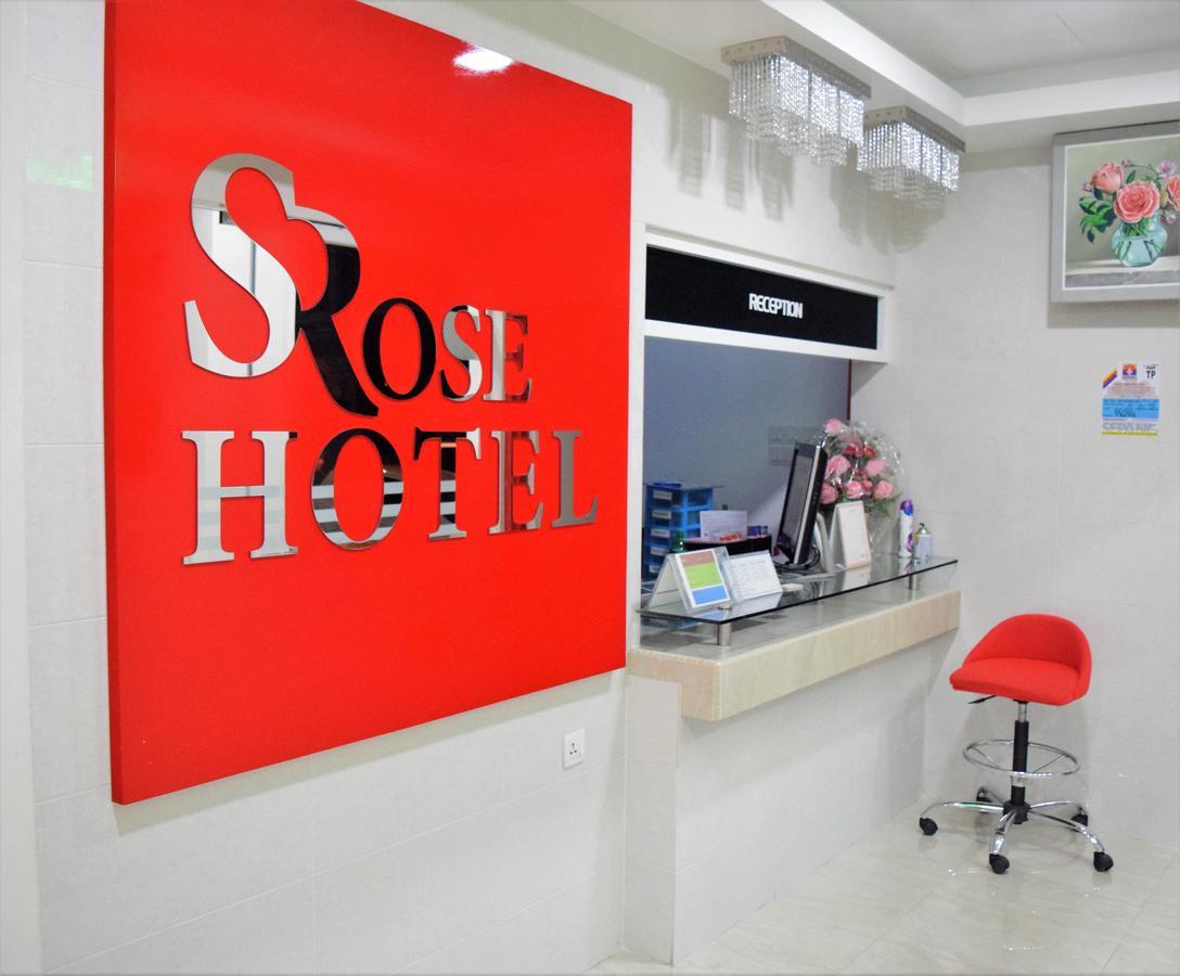 S Rose Hotel Sepang Eksteriør billede